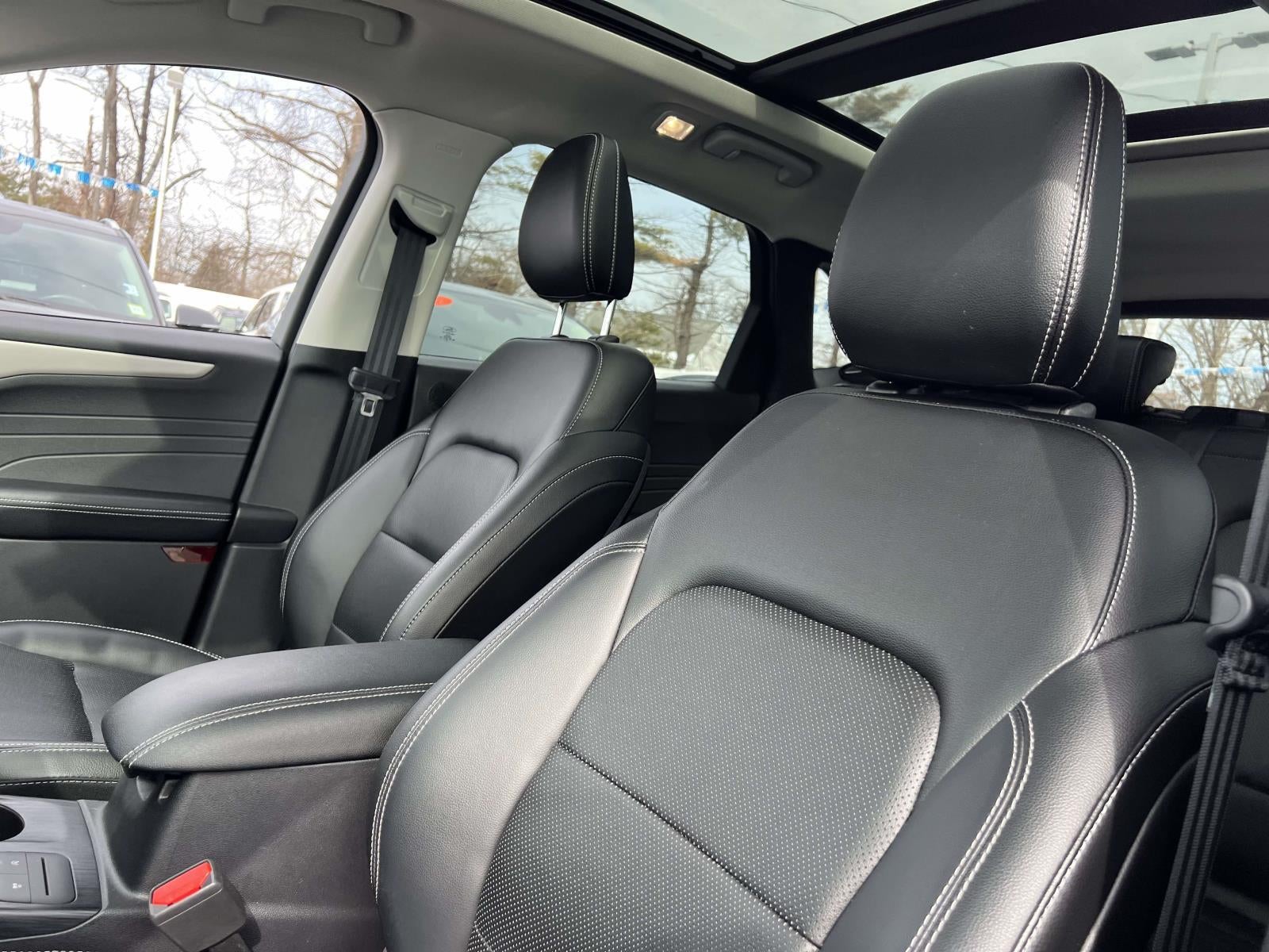 2022 Ford Escape SEL