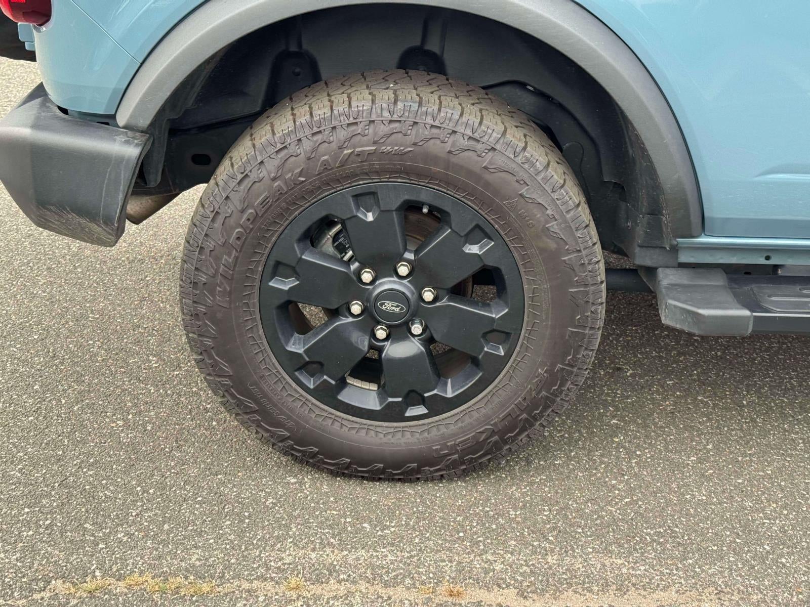 2023 Ford Bronco Base