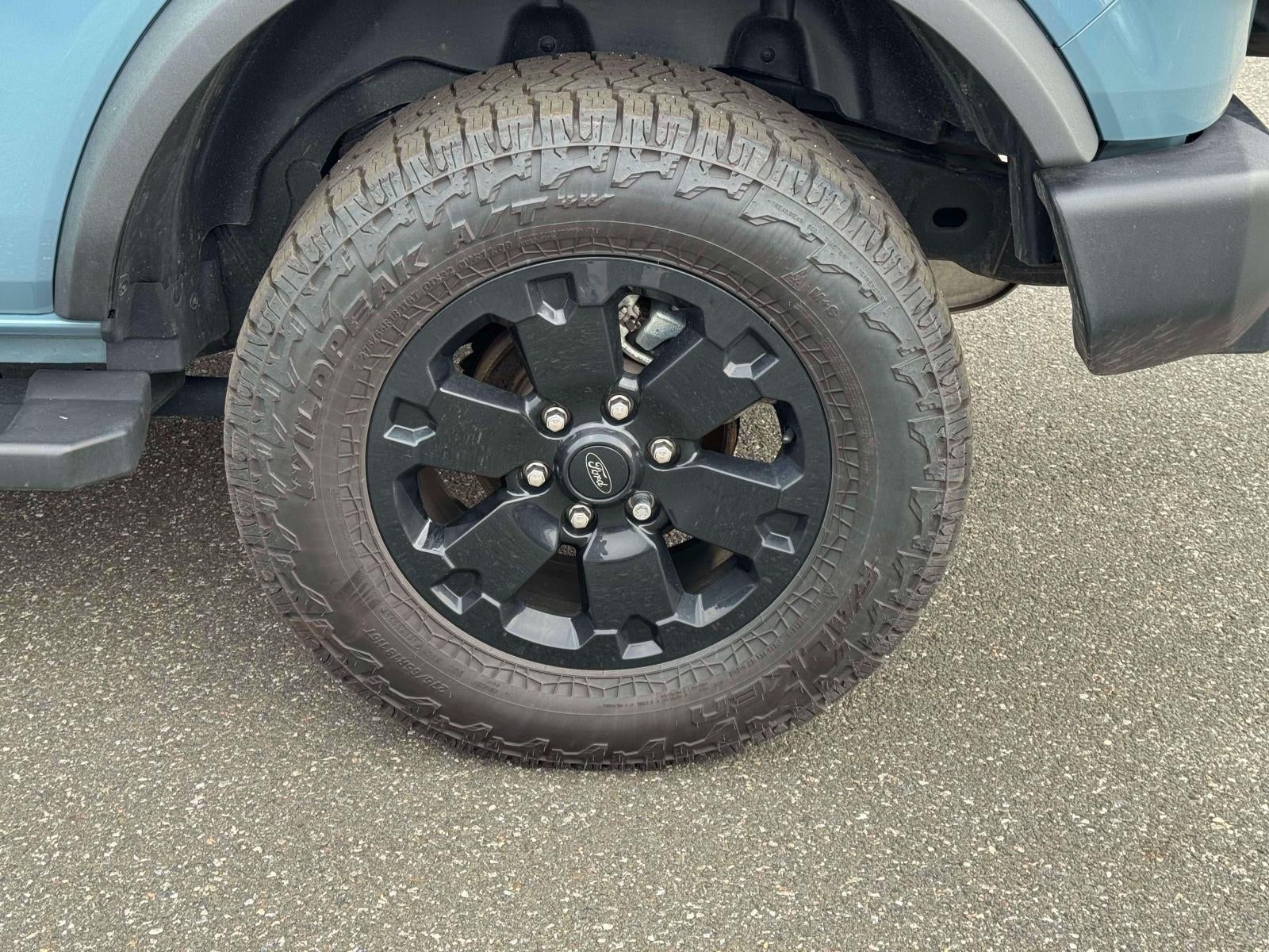 2023 Ford Bronco Base
