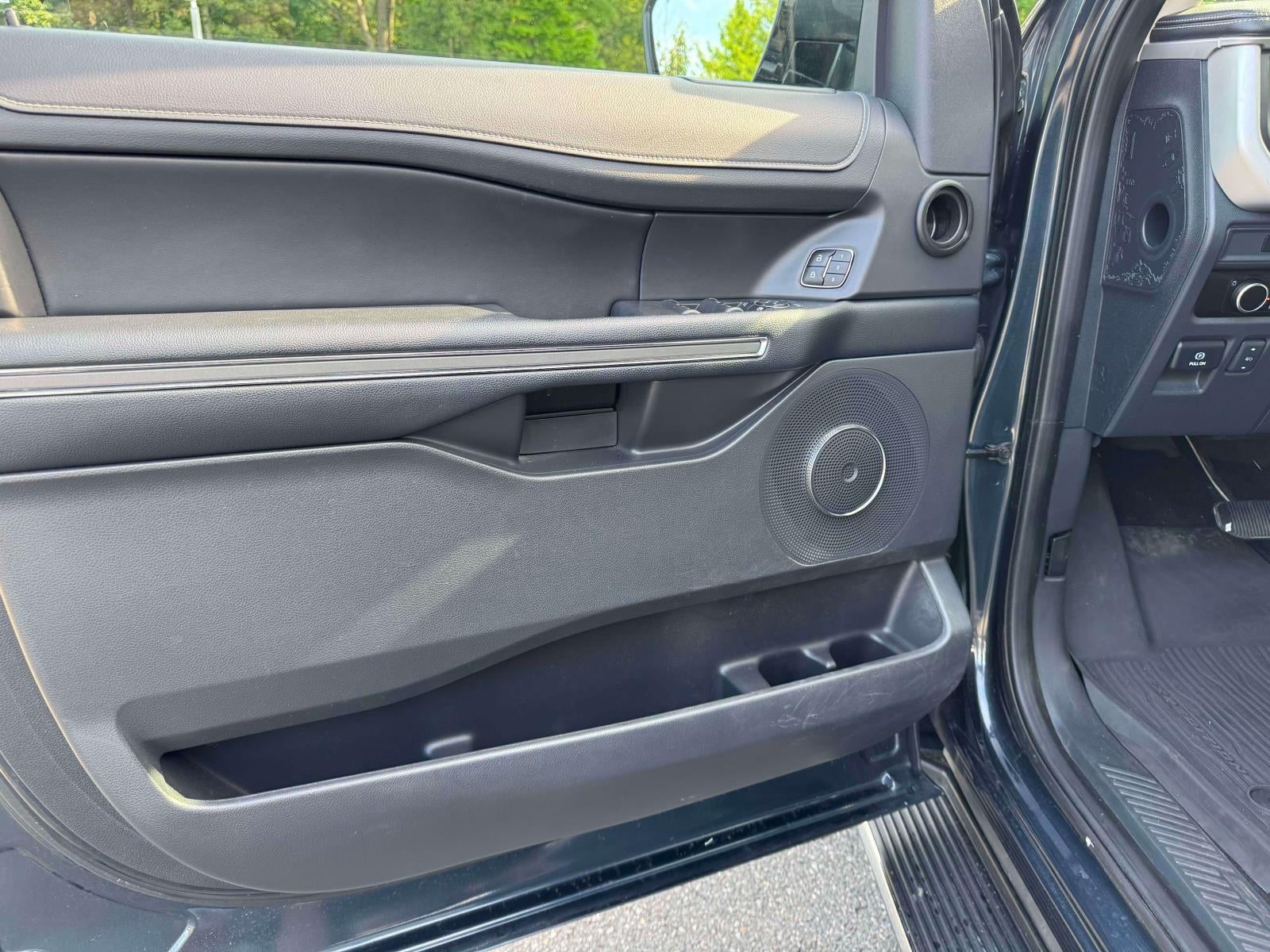 2023 Ford Expedition XLT MAX