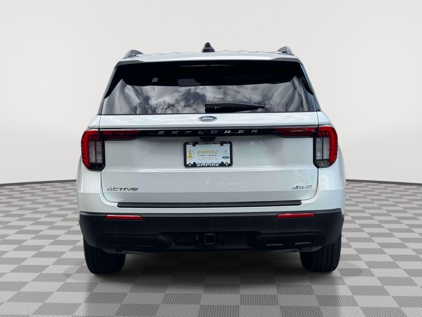 2025 Ford Explorer Active