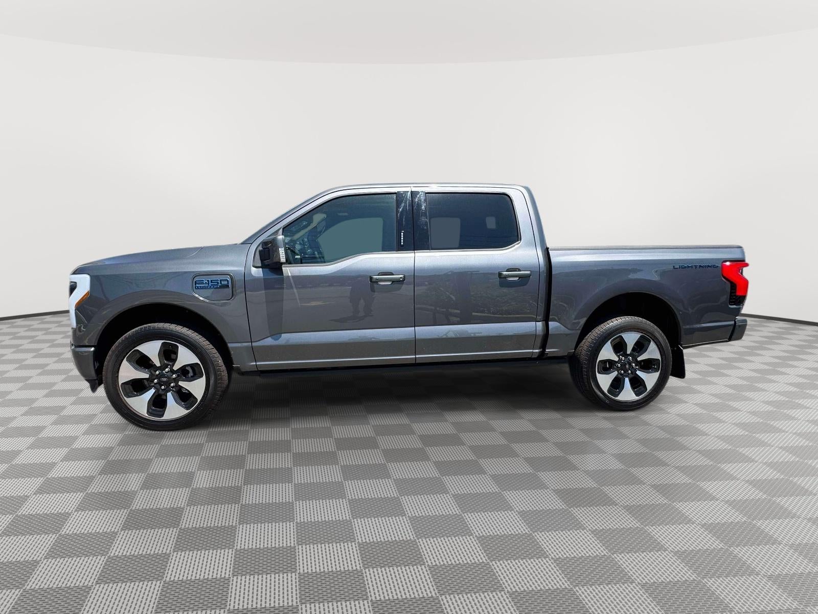 2025 Ford F-150 Lightning Platinum