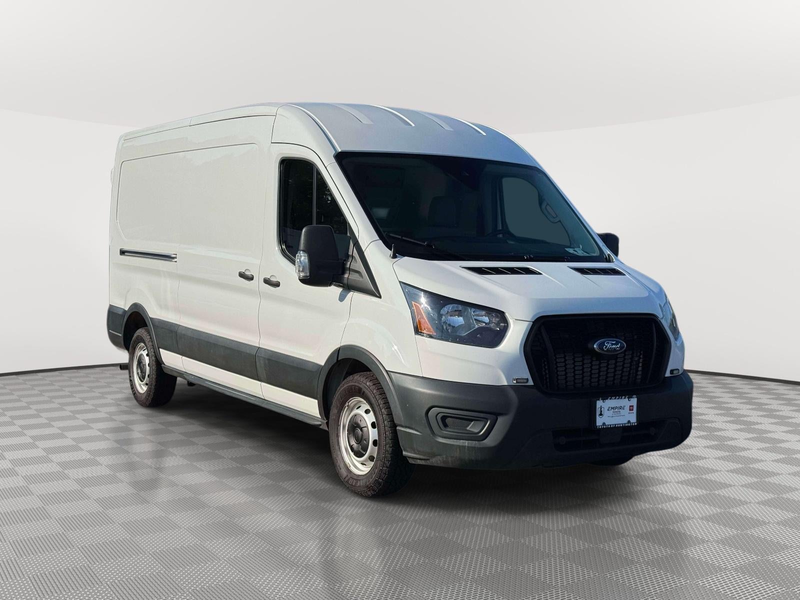 2022 Ford Transit-250 Base