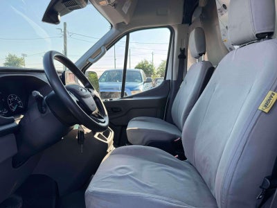 2022 Ford Transit-250 Base