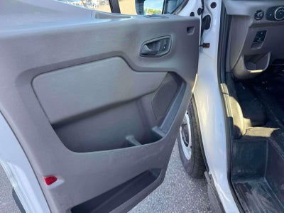 2022 Ford Transit-250 Base