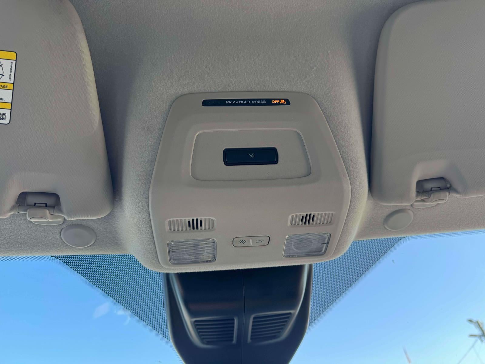 2022 Ford Transit-250 Base