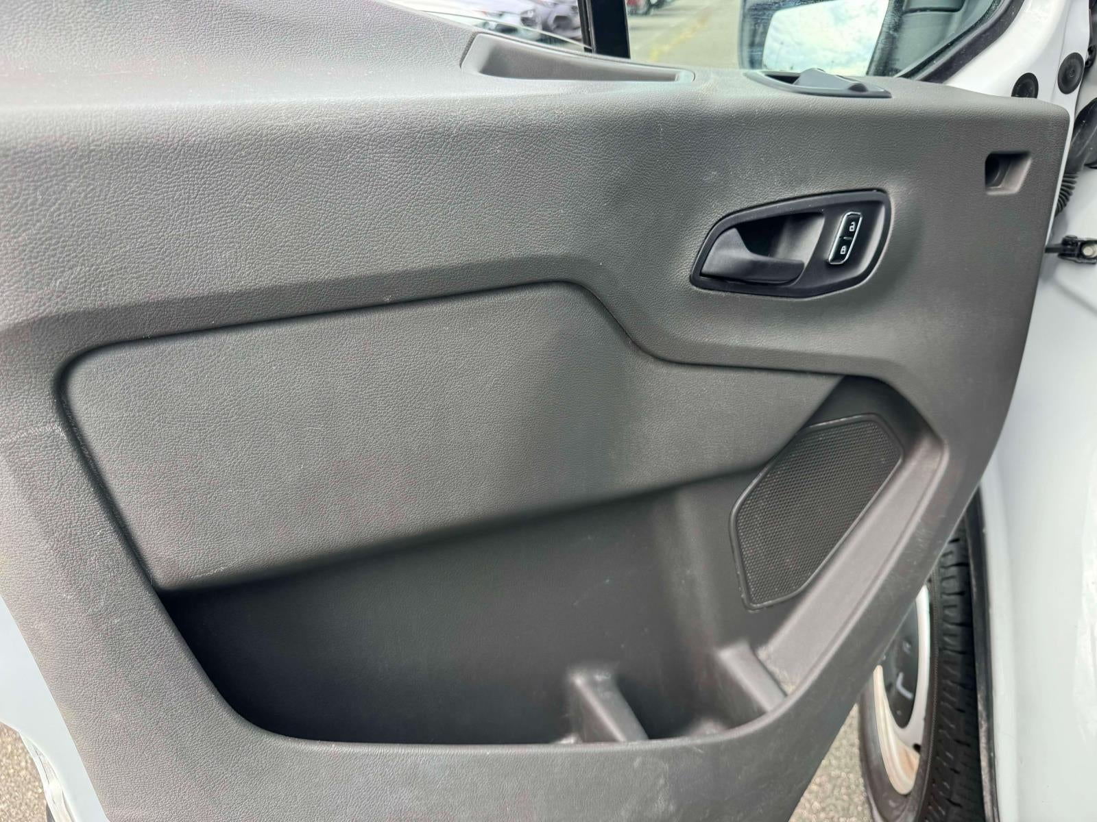 2024 Ford Transit-250 Cargo Base