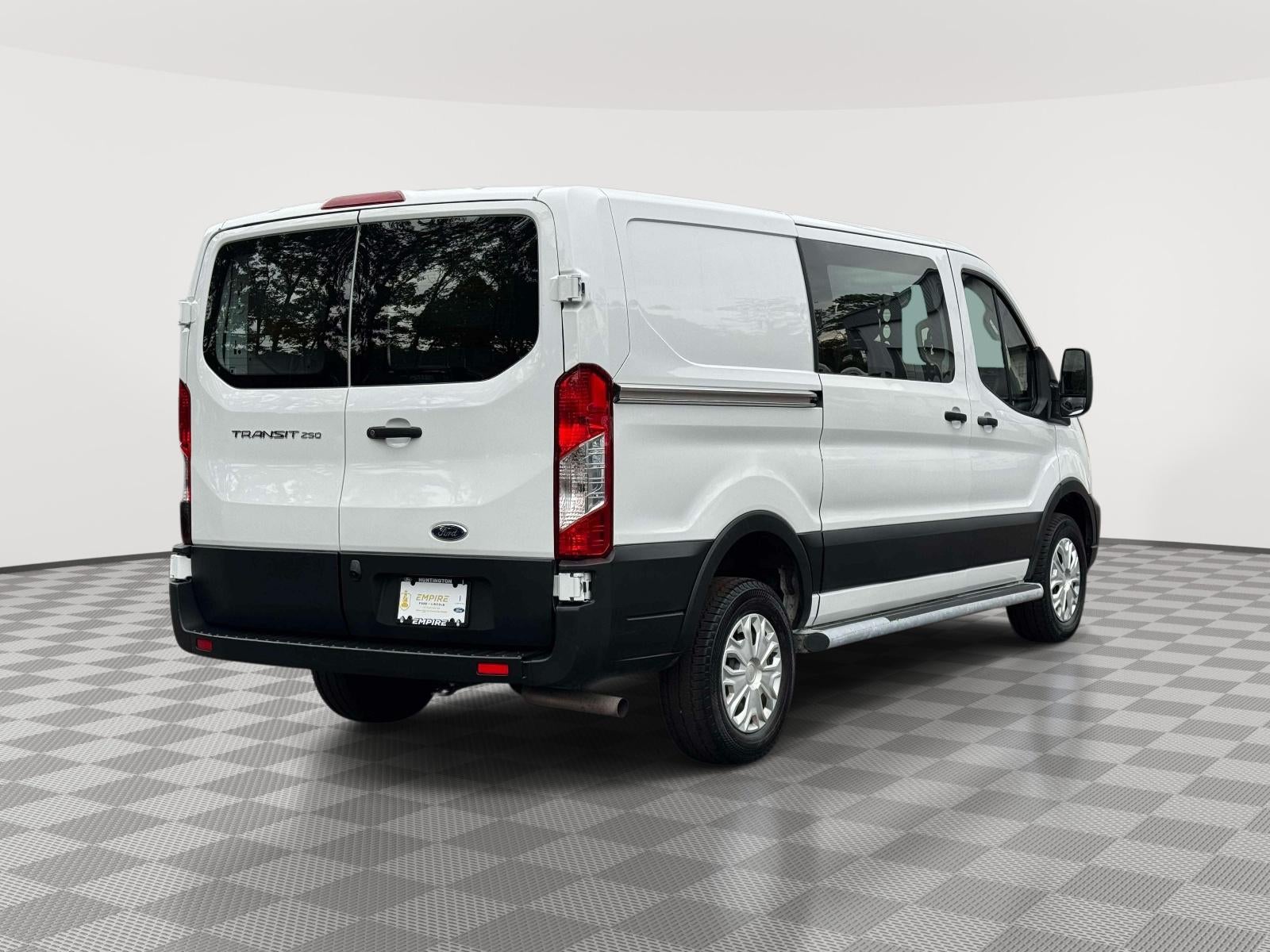 2025 Ford Transit-250 Cargo Van Base