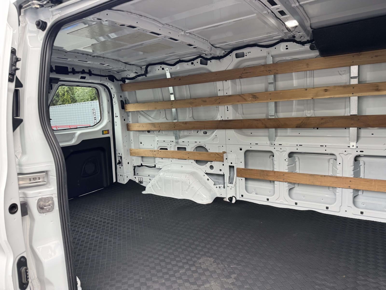 2025 Ford Transit-250 Cargo Van Base