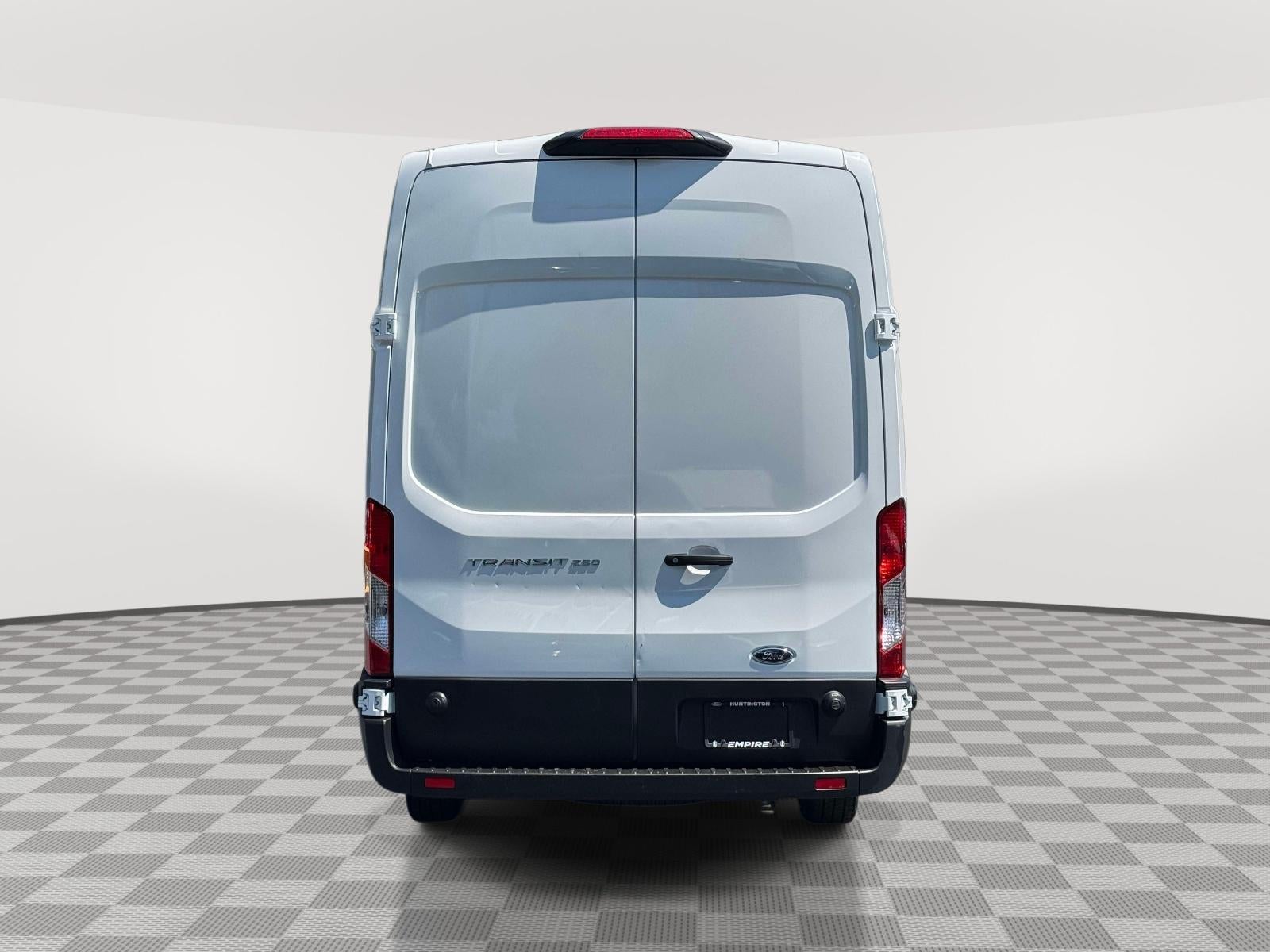2025 Ford Transit-250 Cargo Van Base