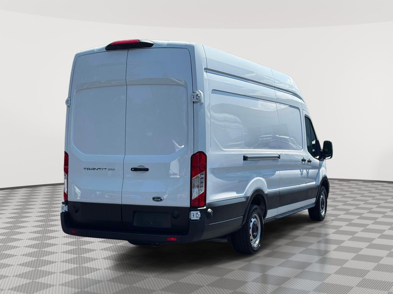 2025 Ford Transit-250 Cargo Van Base