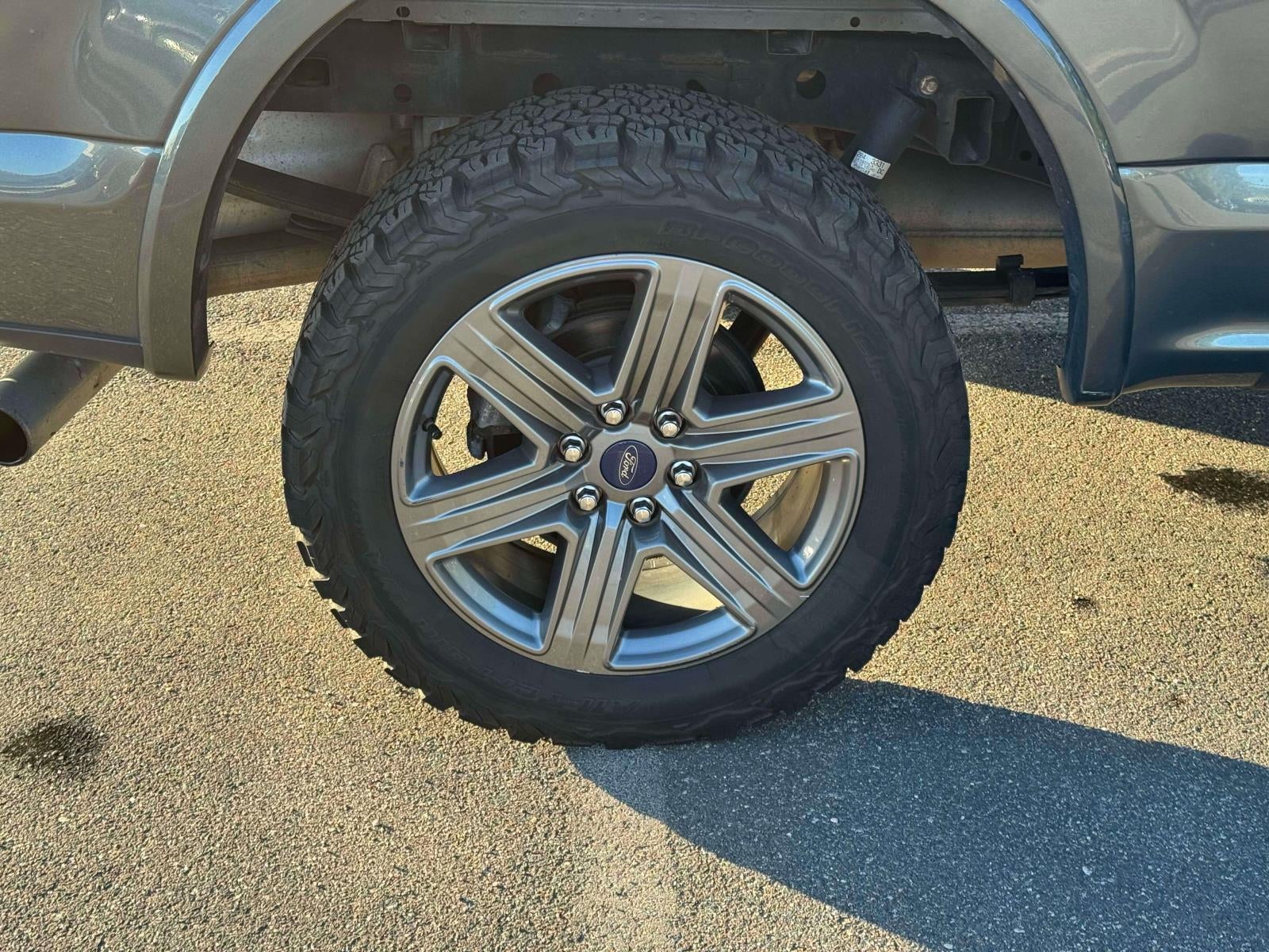 2020 Ford F-150 LARIAT