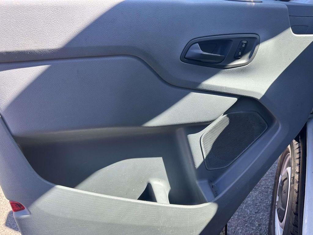 2018 Ford Transit-250 Base