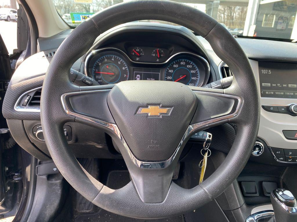 2016 Chevrolet Cruze LS Auto