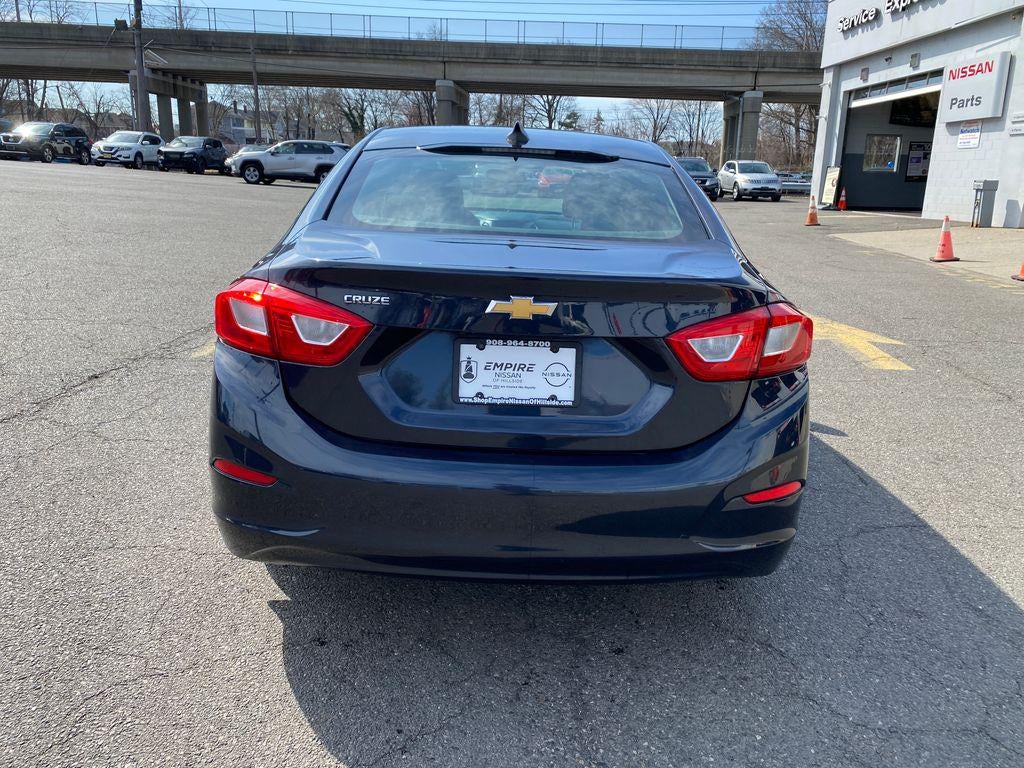 2016 Chevrolet Cruze LS Auto