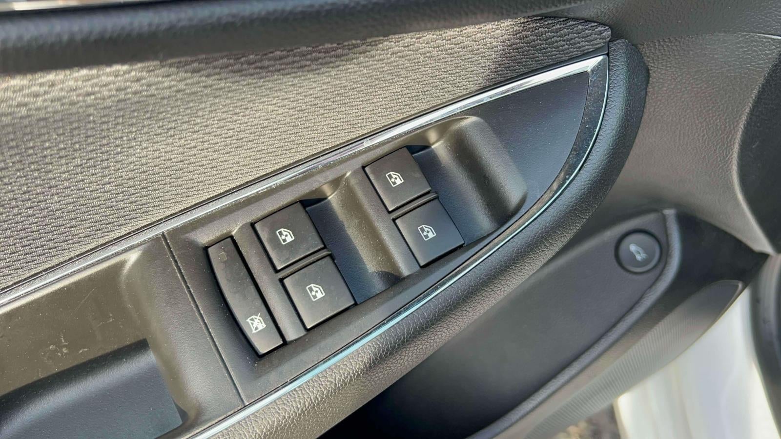 2018 Chevrolet Cruze LS Auto