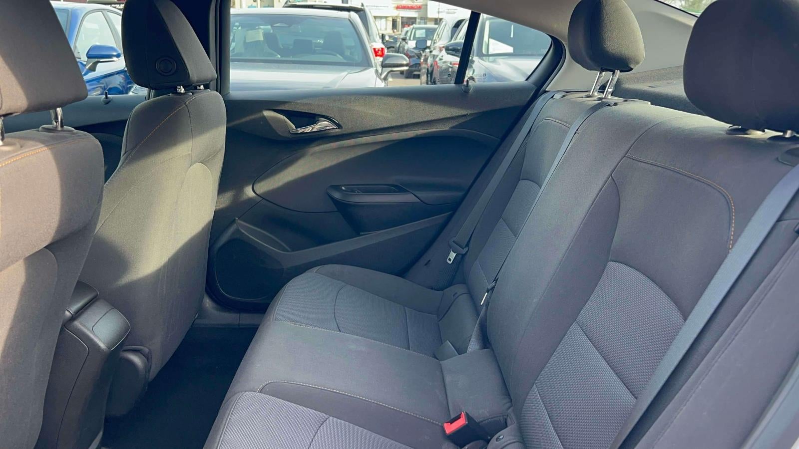 2018 Chevrolet Cruze LS Auto