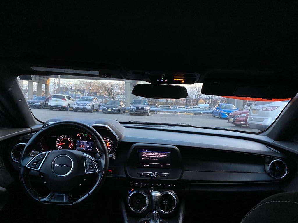 2020 Chevrolet Camaro RWD Coupe 1LT