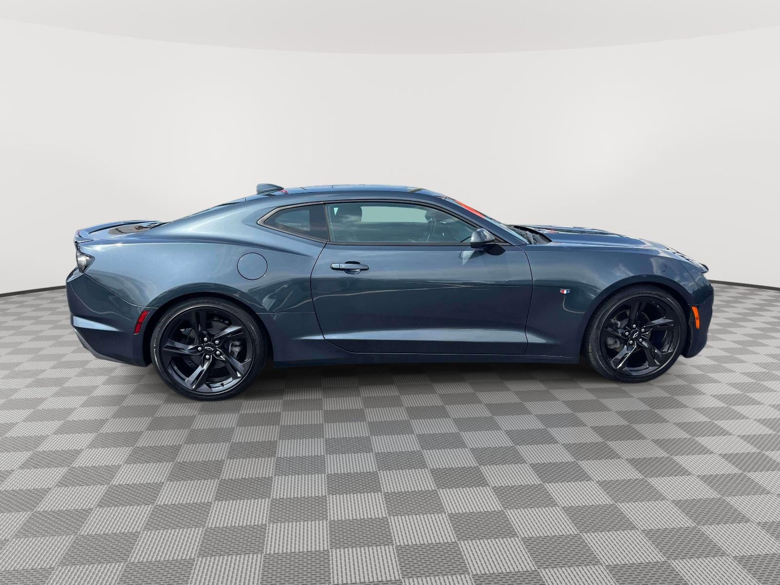 2023 Chevrolet Camaro RWD Coupe 3LT
