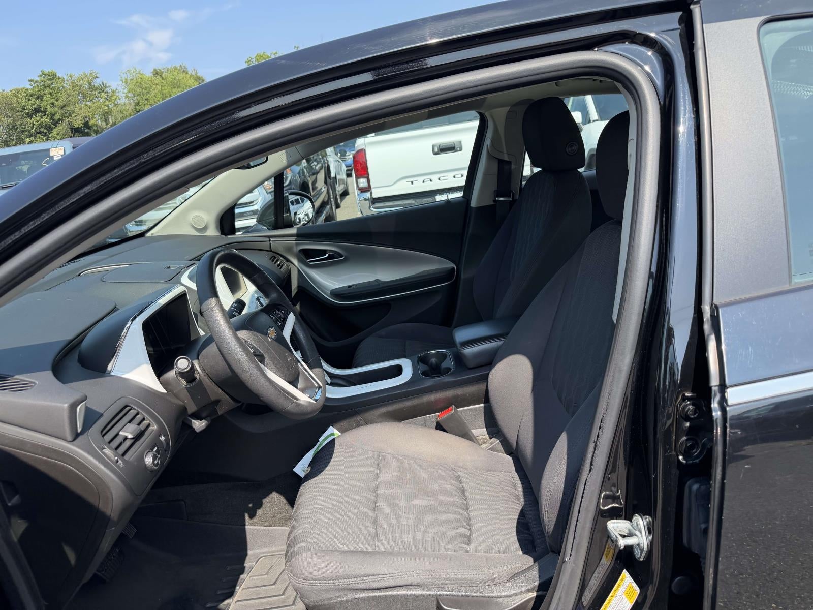2013 Chevrolet Volt Base