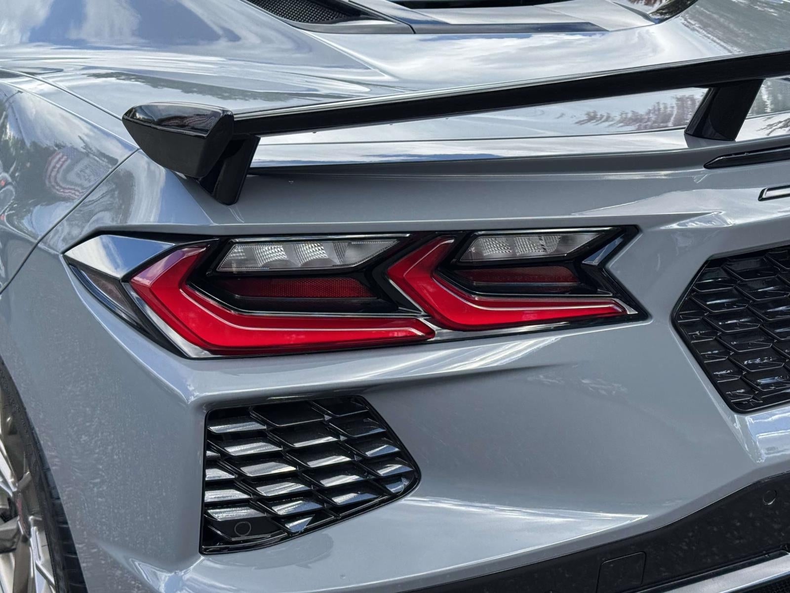 2025 Chevrolet Corvette Stingray RWD Coupe 2LT