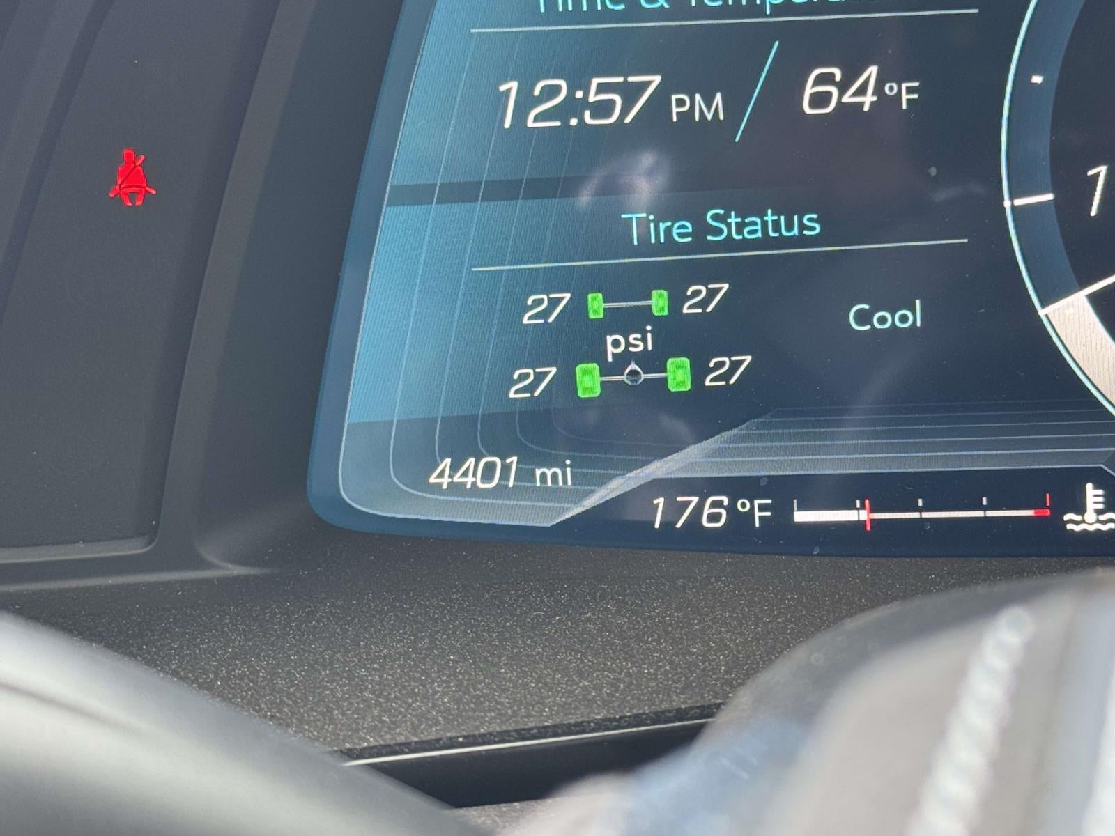 2025 Chevrolet Corvette Stingray RWD Coupe 2LT