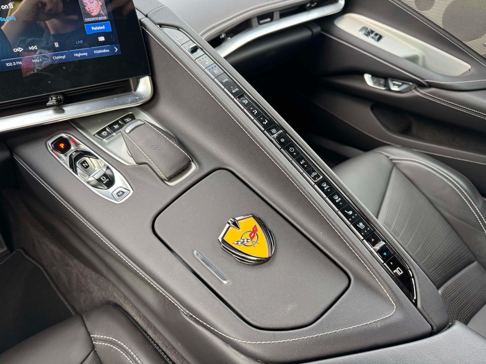 2025 Chevrolet Corvette Stingray RWD Coupe 2LT