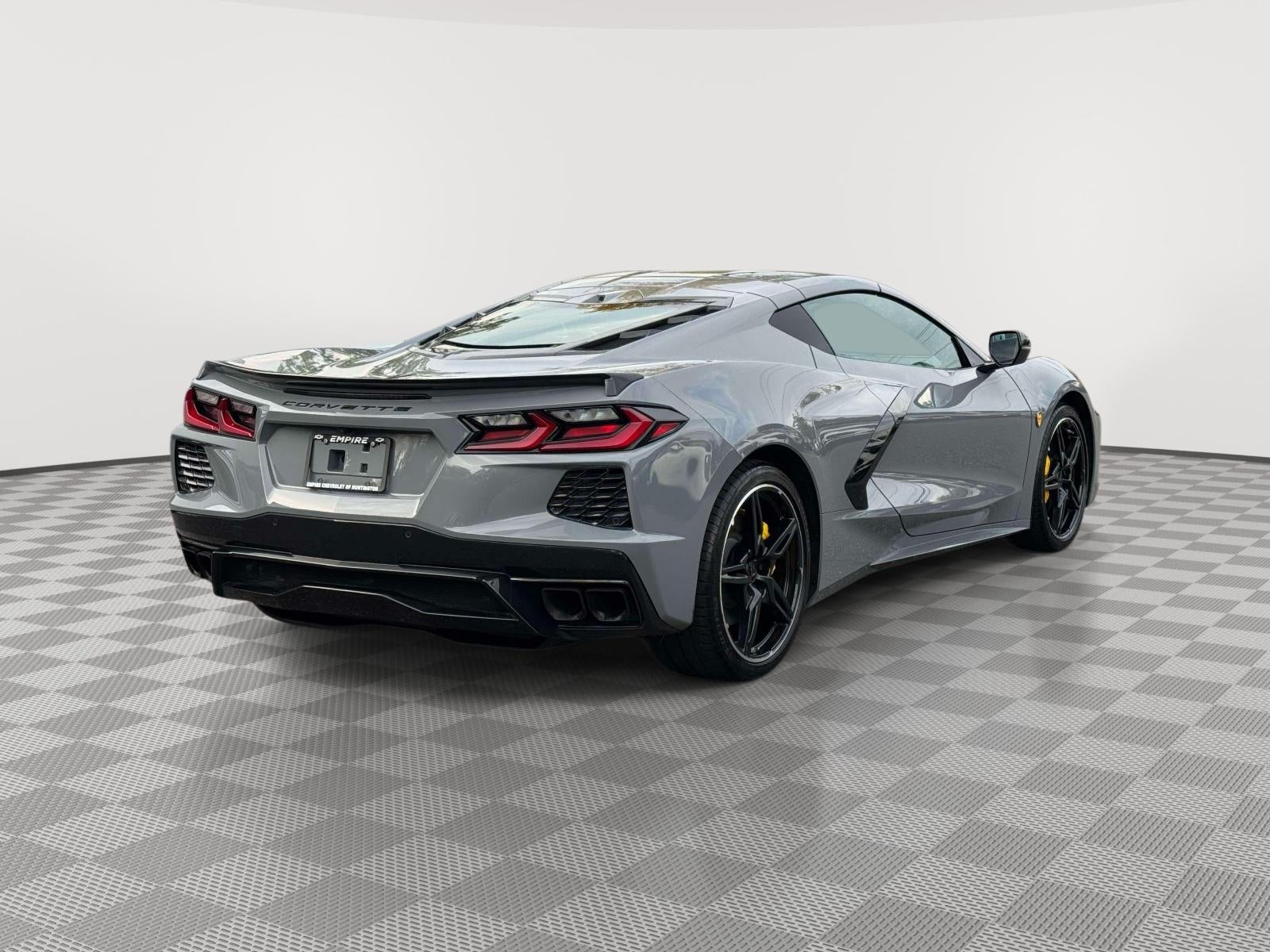 2025 Chevrolet Corvette Stingray RWD Coupe 2LT