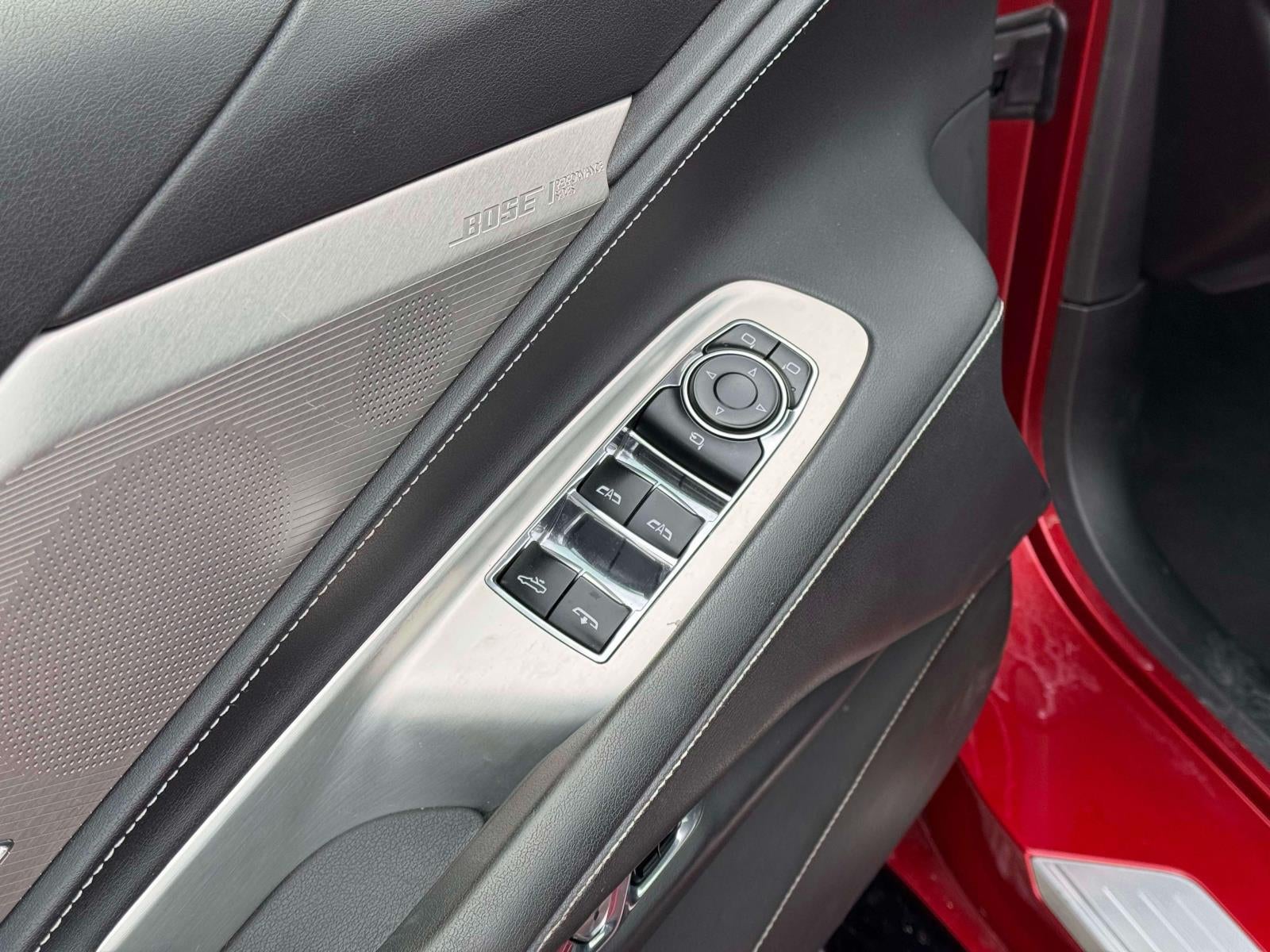 2021 Chevrolet Corvette Stingray RWD Convertible 2LT