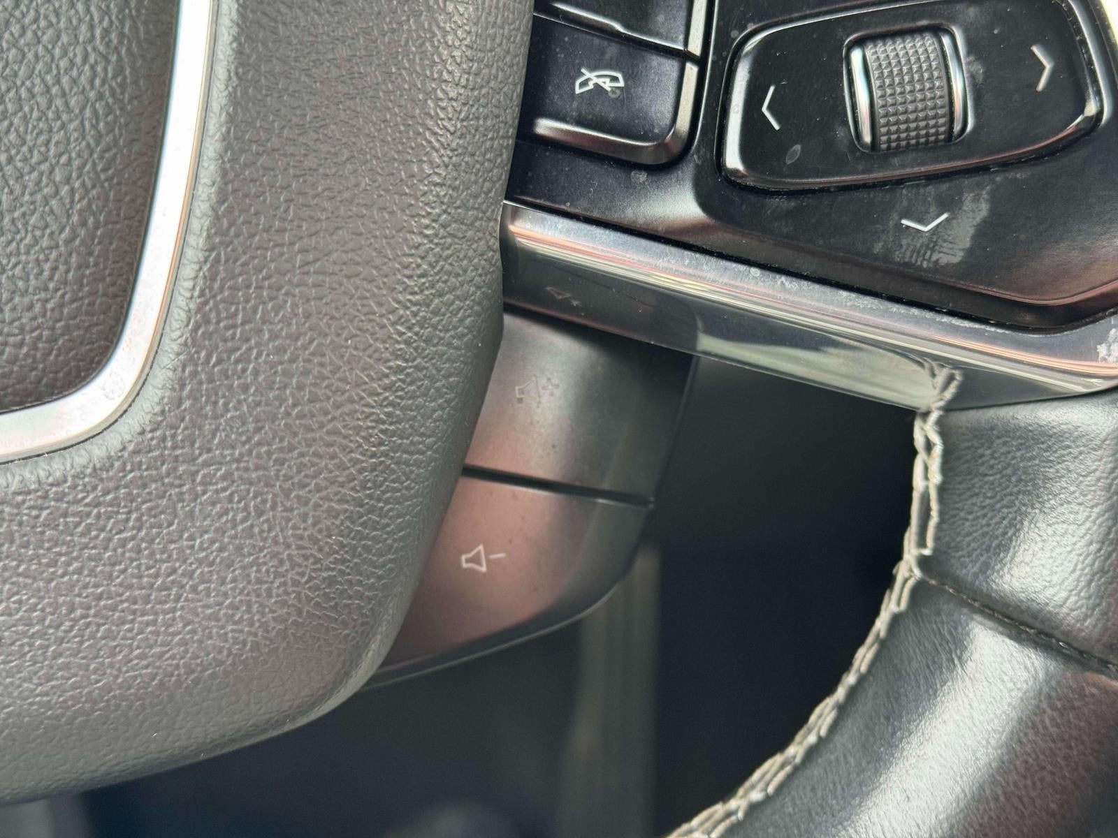 2021 Chevrolet Corvette Stingray RWD Convertible 2LT