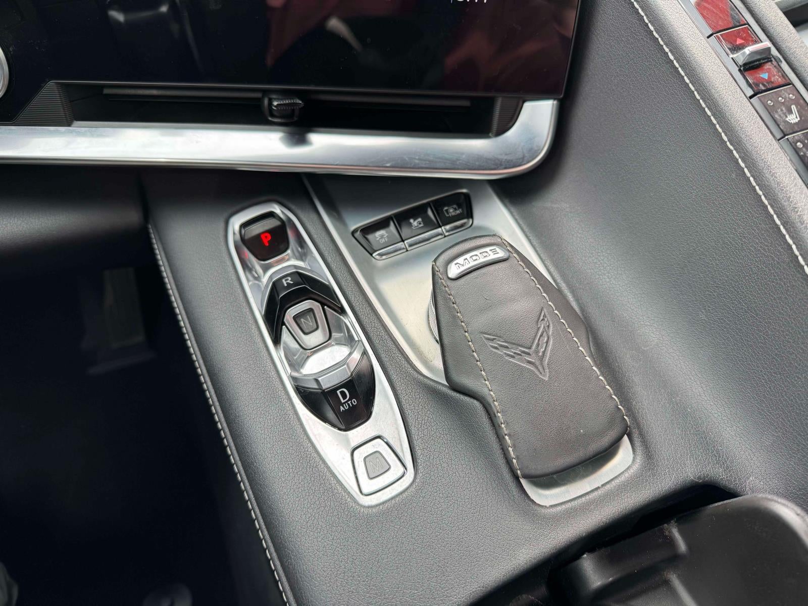 2021 Chevrolet Corvette Stingray RWD Convertible 2LT