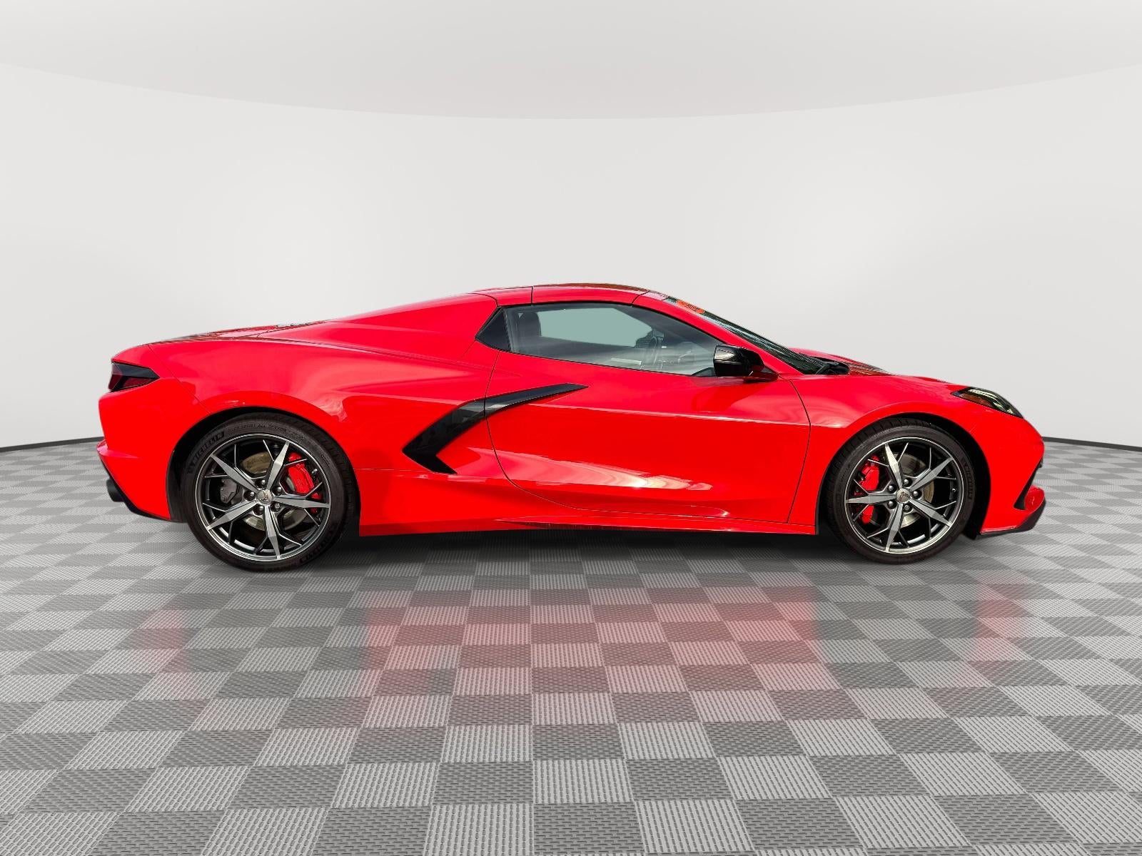 2022 Chevrolet Corvette Stingray RWD Convertible 2LT
