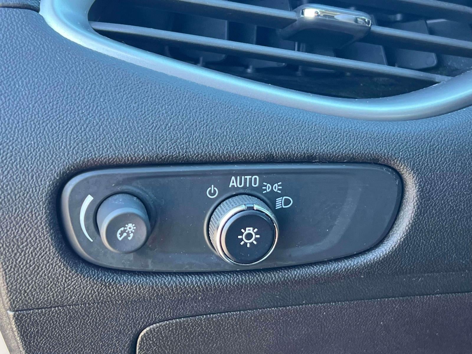 2023 Chevrolet Malibu FWD LS