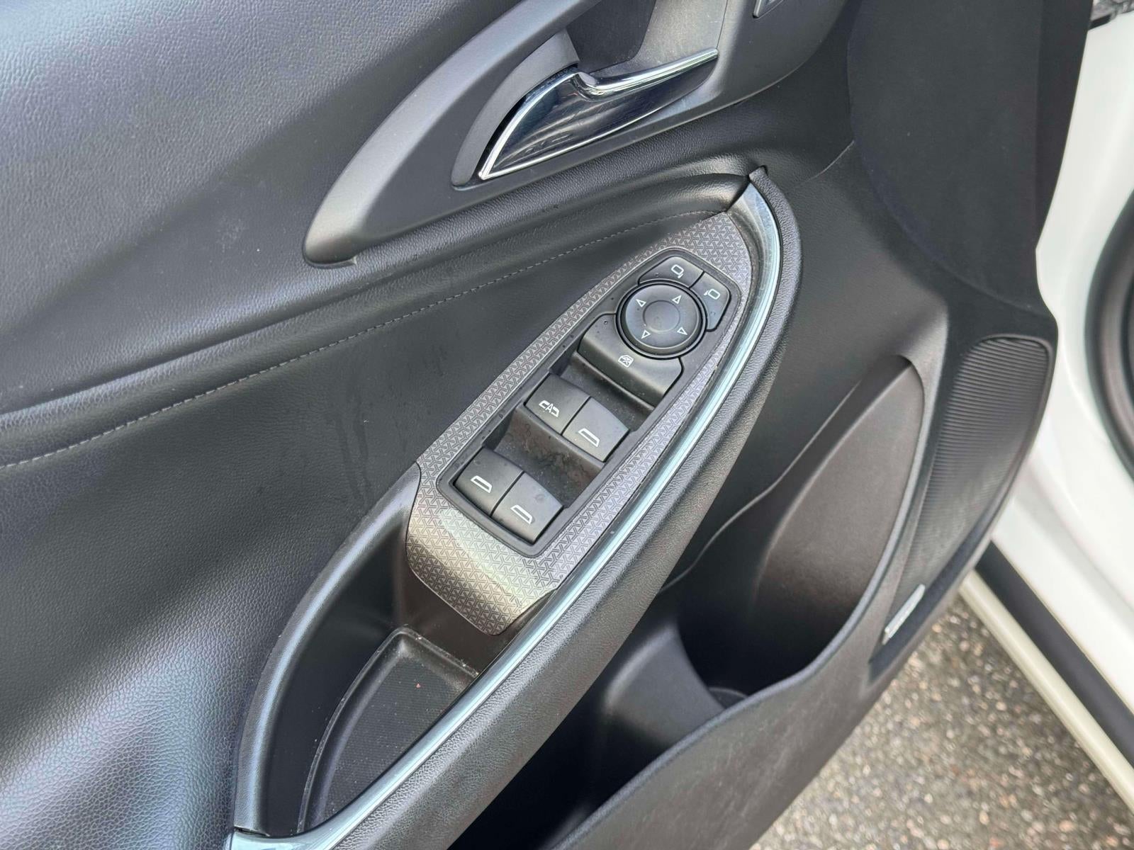2017 Chevrolet Malibu 1LT