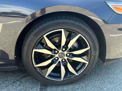2022 Chevrolet Malibu FWD RS