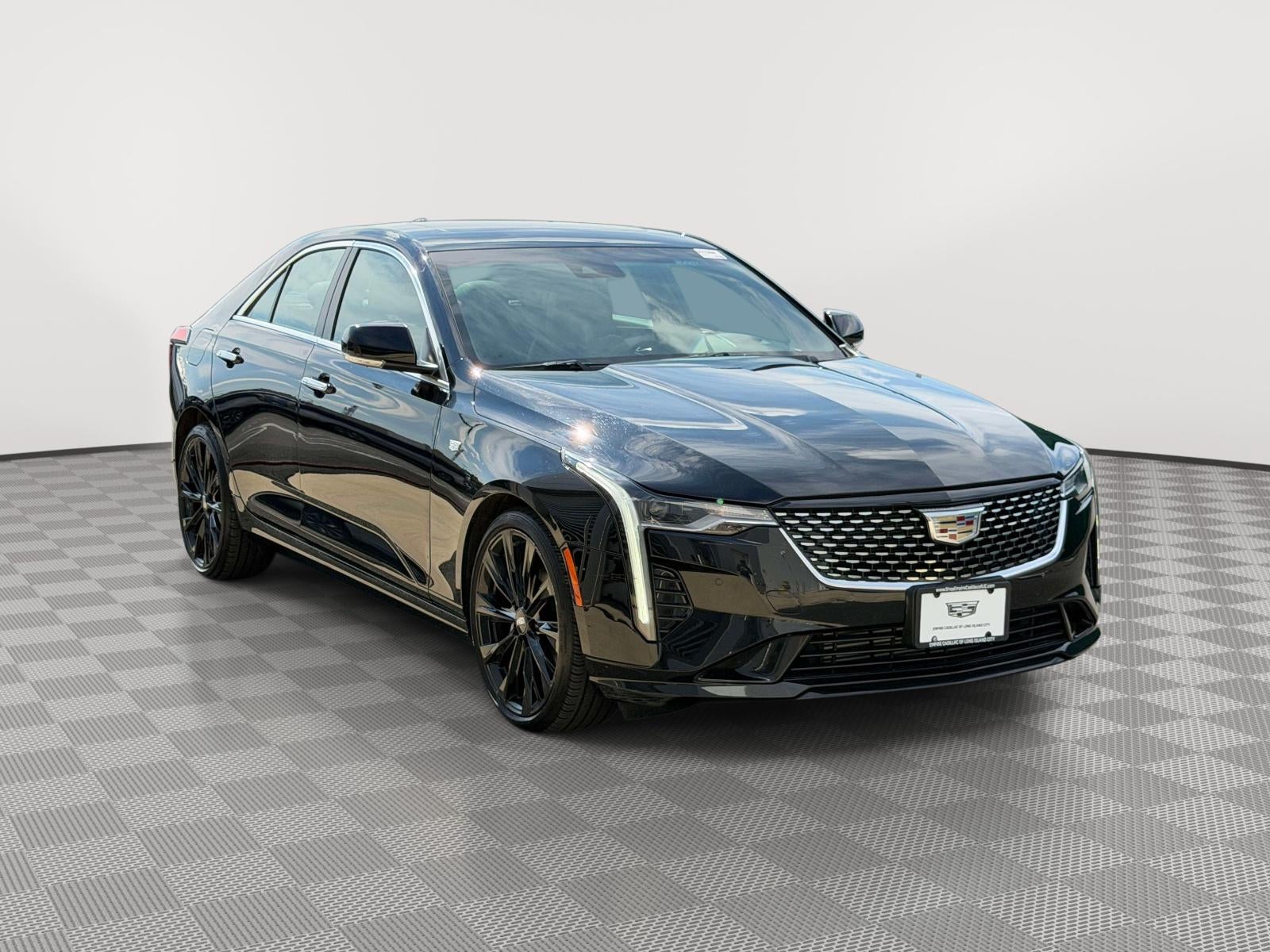 2023 Cadillac CT4