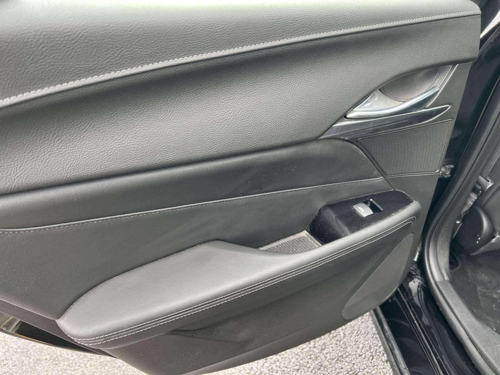 2023 Cadillac CT4 Luxury