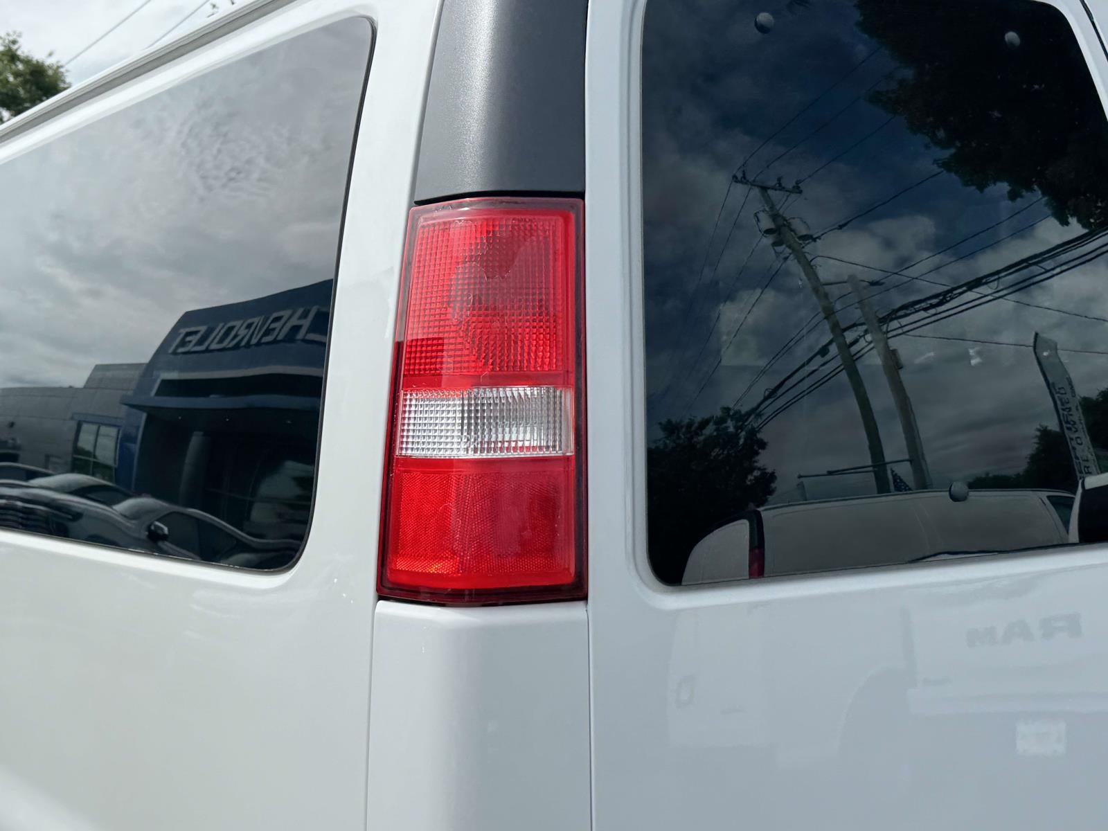 2019 Chevrolet Express 3500 LT