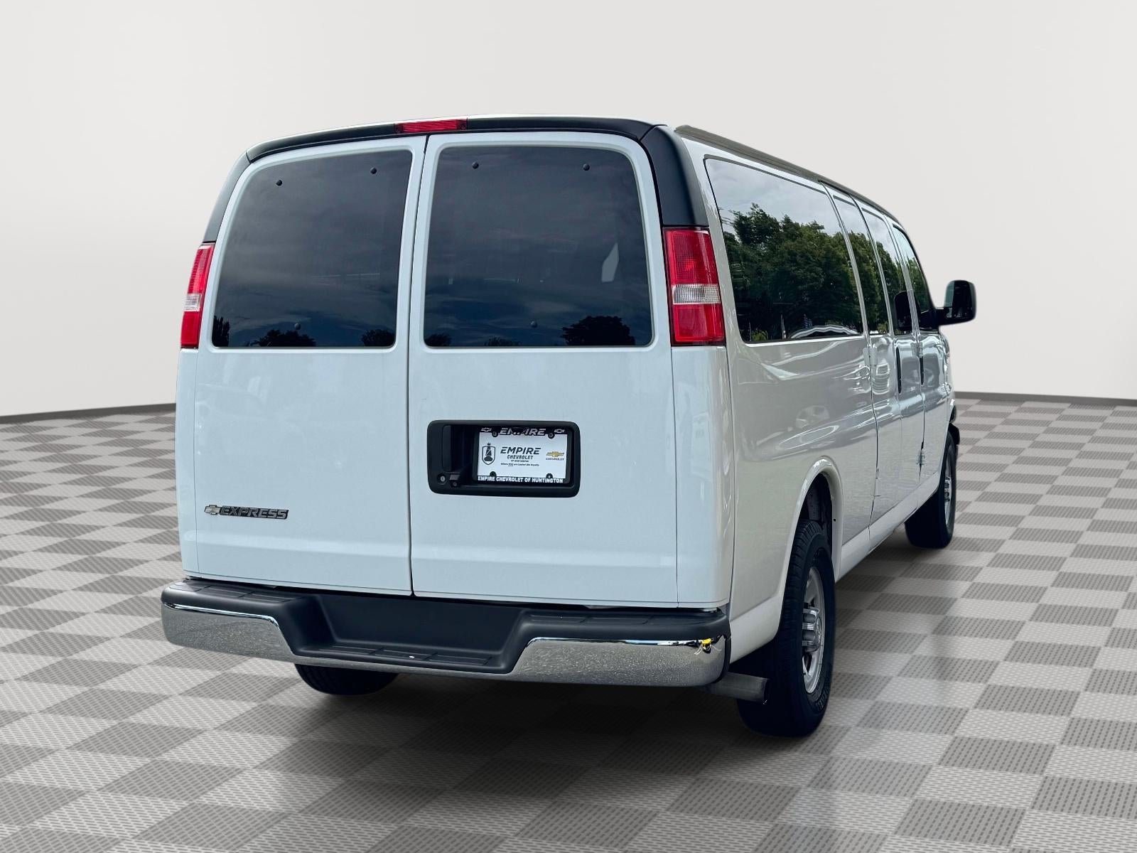 2019 Chevrolet Express 3500 LT