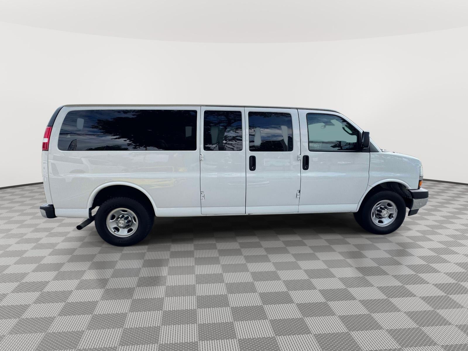 2019 Chevrolet Express 3500 LT
