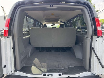 2025 Chevrolet Express Passenger RWD 3500 Extended Wheelbase LT