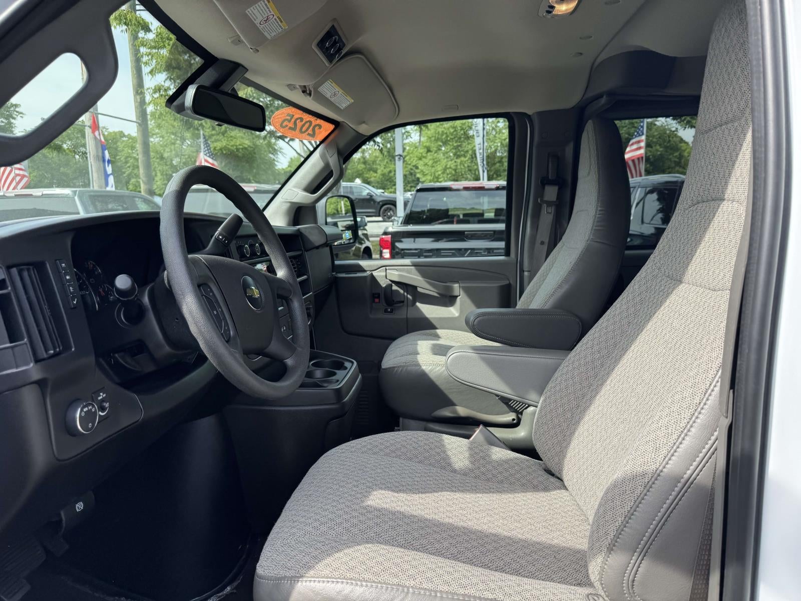 2025 Chevrolet Express Passenger RWD 3500 Extended Wheelbase LT