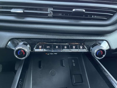 2025 Chevrolet Silverado EV LT