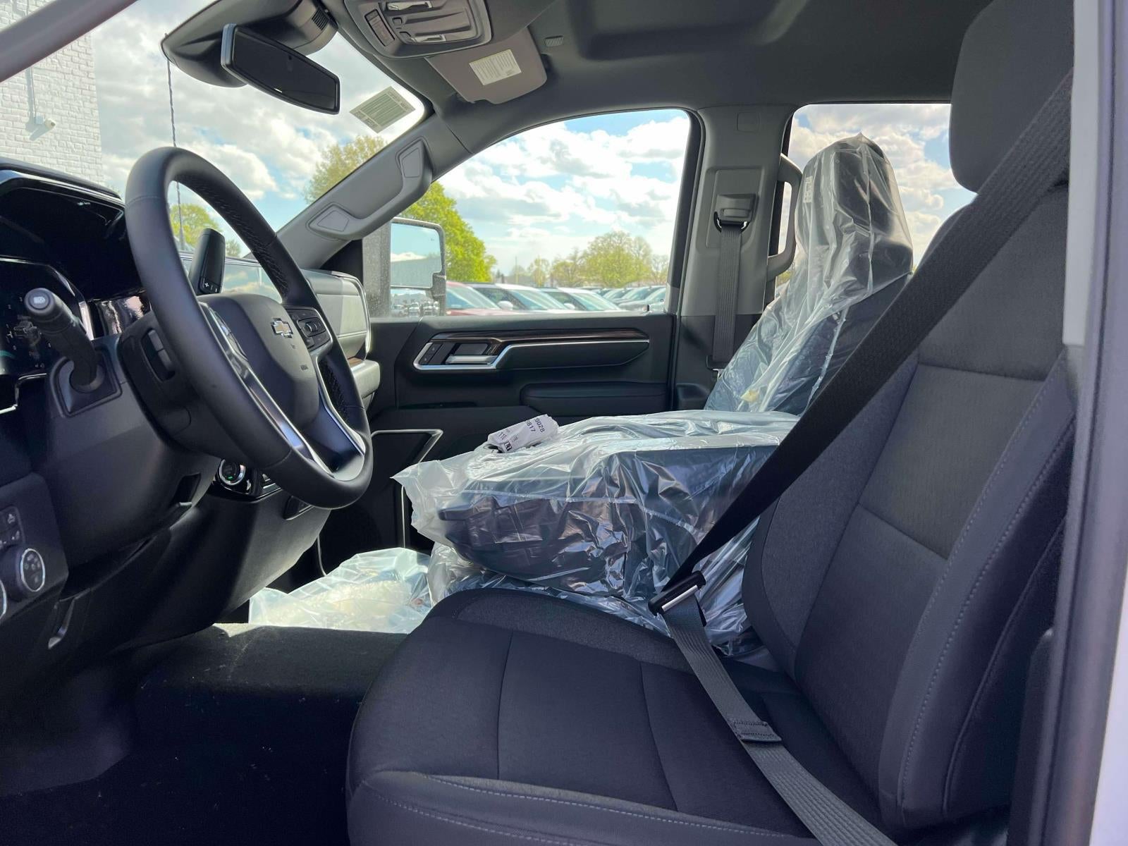 2026 Chevrolet Silverado 2500HD Crew Cab, Long Bed, LT, 4WD