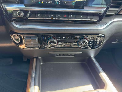 2025 Chevrolet Silverado 3500HD 4WD Crew Cab Long Bed High Country
