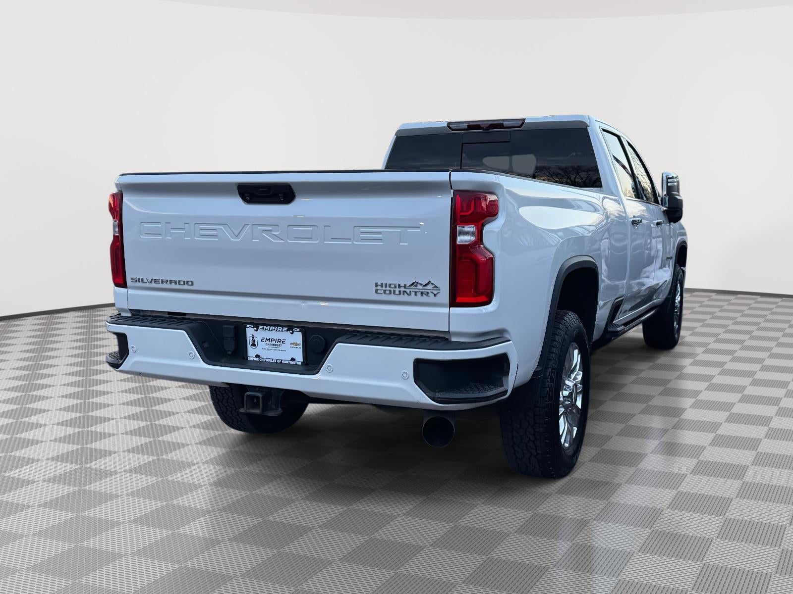 2022 Chevrolet Silverado 2500HD 4WD Crew Cab Long Bed High Country