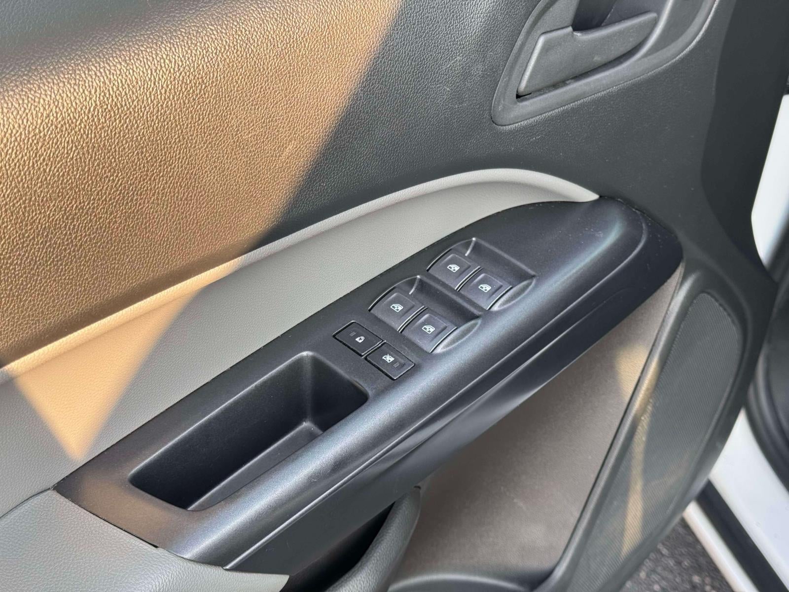 2022 Chevrolet Colorado 4WD Crew Cab Short Box WT