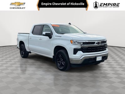 2022 Chevrolet Silverado 1500 4WD Crew Cab Standard Bed LT