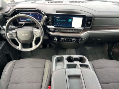 2022 Chevrolet Silverado 1500 4WD Crew Cab Standard Bed LT