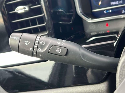 2022 Chevrolet Silverado 1500 4WD Crew Cab Standard Bed LT